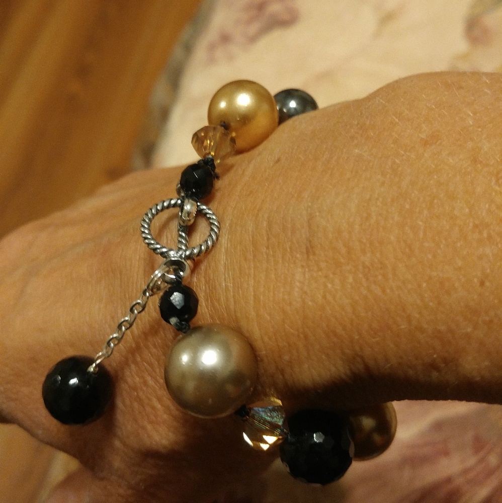 NWOT STERLING SILVER PEARL AND HEMATITE